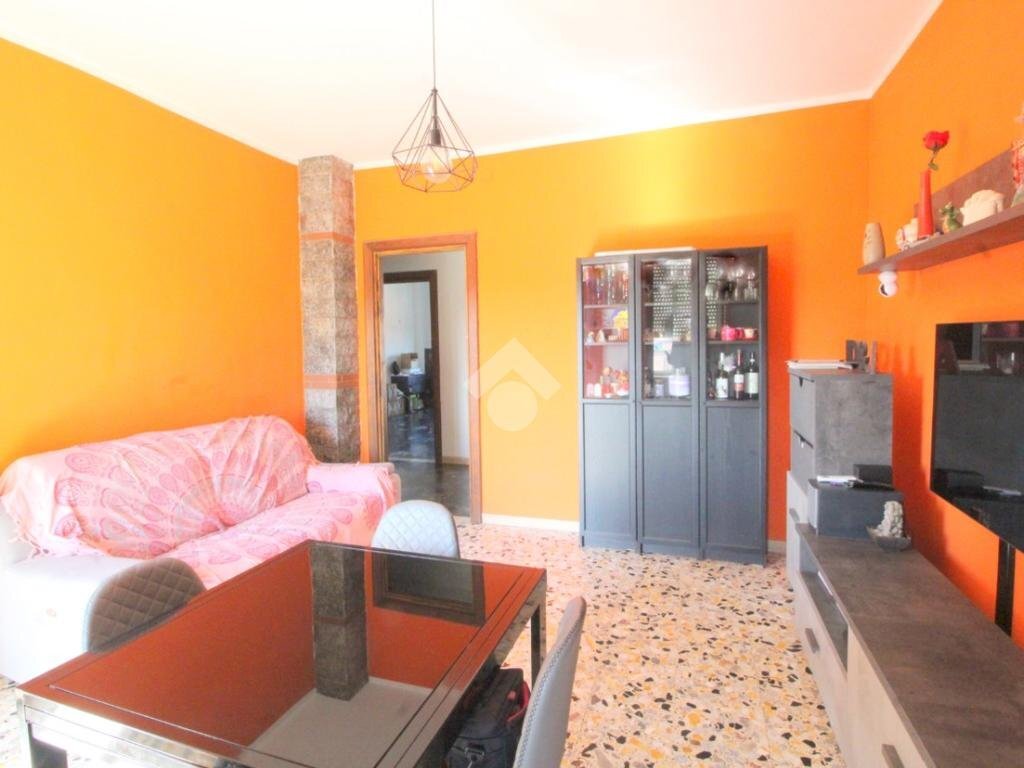 Three-room apartment Via benefica, Pianezza - photo 1