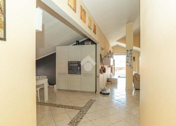 Villa Zona san rocco, Ciriè - photo 32