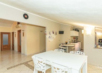 Villa Zona san rocco, Ciriè - photo 33
