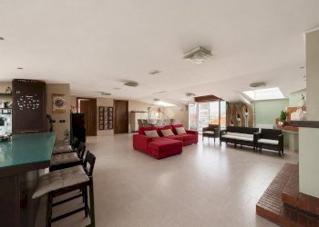 Four-room apartment Via Stupinigi, Nichelino - photo 8