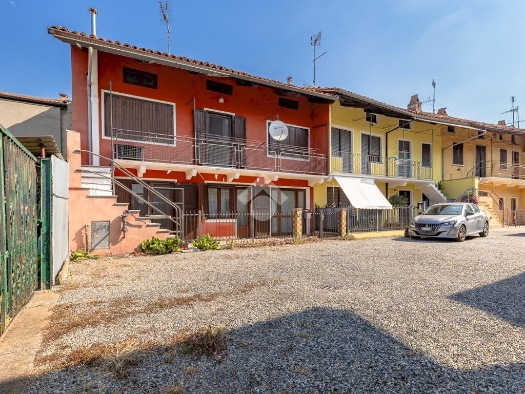 Semi-detached house Corso regina margherita, Albiano d'Ivrea - photo 3