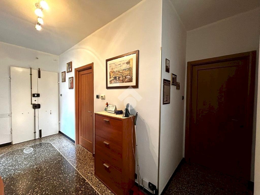 Appartamento Via Ambrogio Negrone, Genova (zona Borzoli) - foto 3
