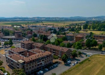 Three-room apartment Via Menconi, Langhirano - photo 3