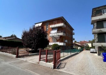 Three-room apartment Via Menconi, Langhirano - photo 7