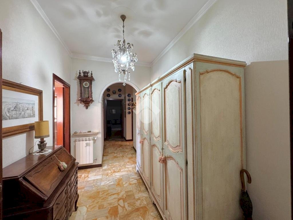 Quadrilocale Via Bolzaneto, Genova (zona Bolzaneto) - foto 3