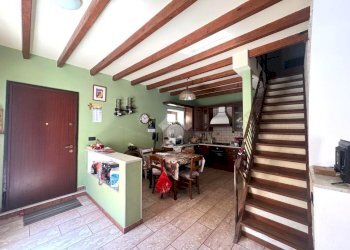 Four-room apartment Via santissimo nome di gesu', Ceranesi - photo 4