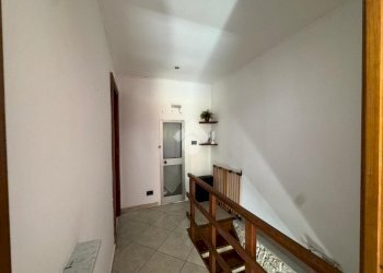 Four-room apartment Via santissimo nome di gesu', Ceranesi - photo 12