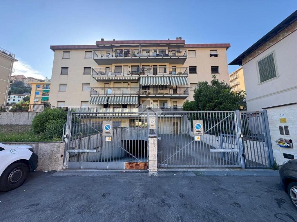 Appartamento Via Natale Gallino, Genova (zona Pontedecimo) - foto 1
