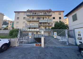 Appartamento Via Natale Gallino, Genova (zona Pontedecimo) - foto 1