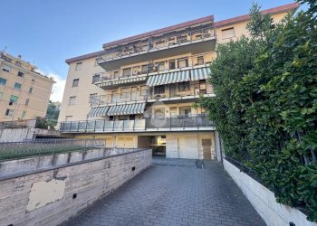 Appartamento Via Natale Gallino, Genova (zona Pontedecimo) - foto 37