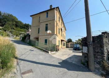 Appartamento Via Rocca dei Corvi, Genova (zona Bolzaneto) - foto 24