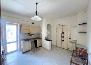 Trilocale P.za Ospedale Pastorino, Genova (zona Bolzaneto) - foto 5