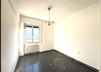 Trilocale Via Sardorella, Genova (zona Bolzaneto) - foto 8