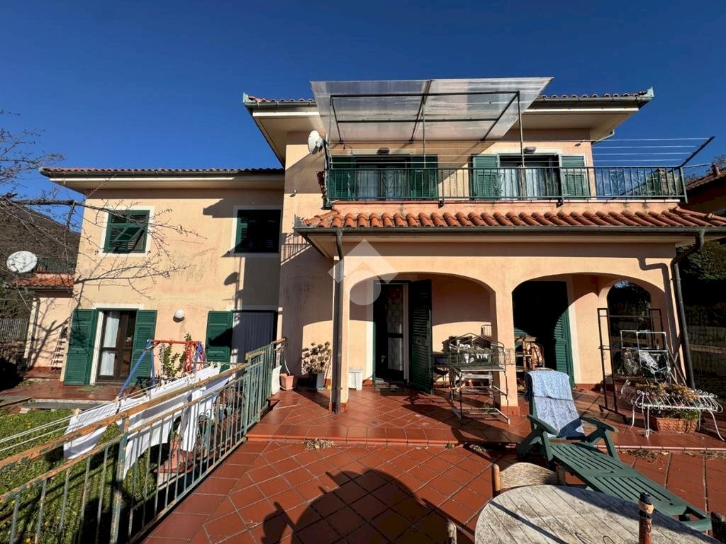 Three-family Villa Via San Bernardo, Ceranesi - photo 1