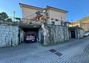 Three-family Villa Via San Bernardo, Ceranesi - photo 37