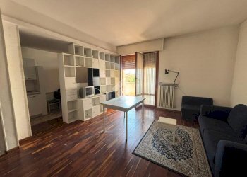 Two-room apartment Via Po, Parma (neighborhood Montanara) - photo 1