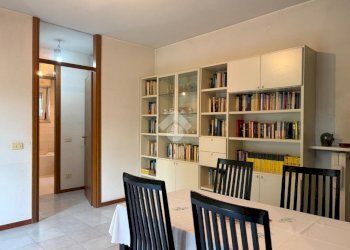 Two-room apartment Via Appennini, Milano (neighborhood Gallaratese) - photo 8