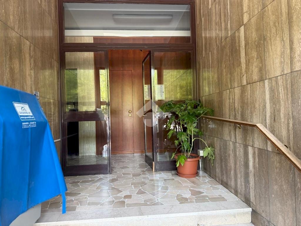 Two-room apartment Via Pompeo Neri, Milano (neighborhood Lorenteggio) - photo 3