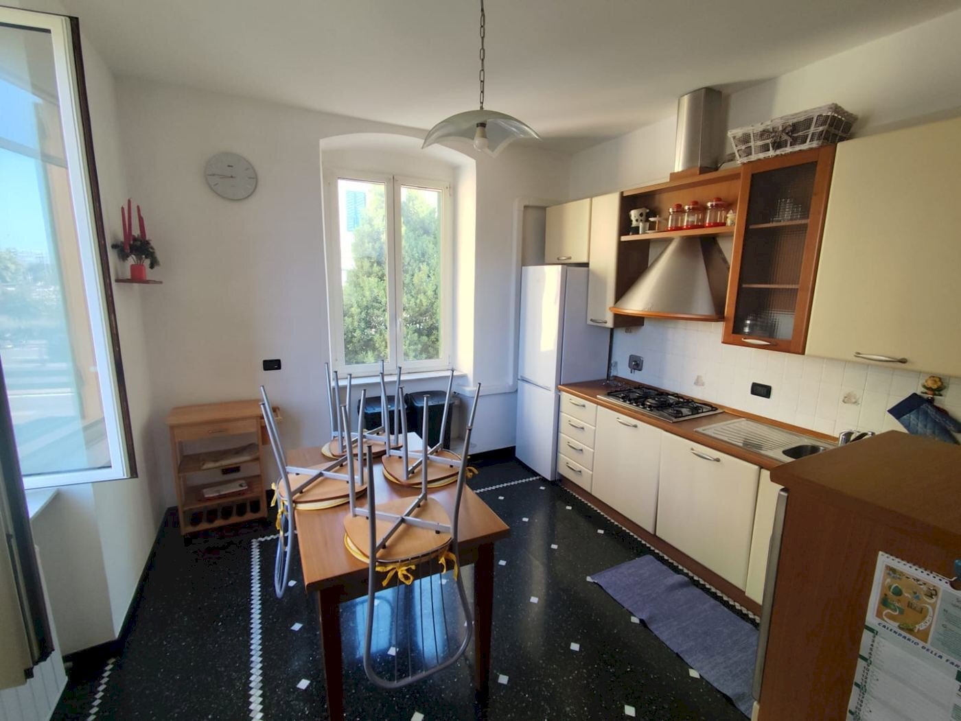 Quadrilocale via Pra, Genova (zona Prà) - foto 1