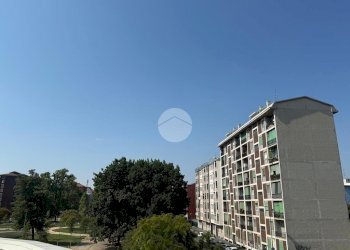 Stable - Palace piazza Tirana, Milano (neighborhood Lorenteggio) - photo 4