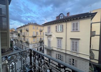Bilocale Via dei Mille, Torino (zona Centro) - foto 1