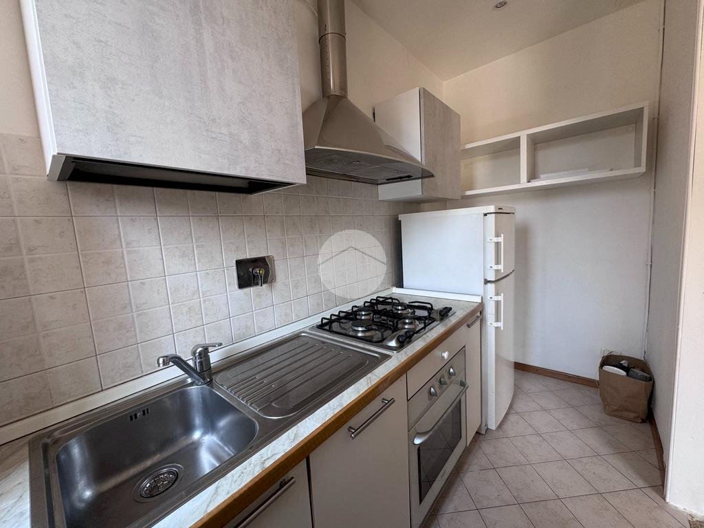 Three-room apartment Via Rosolino Pilo, Torino (neighborhood Campidoglio) - photo 3