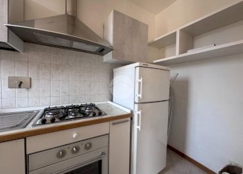 Three-room apartment Via Rosolino Pilo, Torino (neighborhood Campidoglio) - photo 15