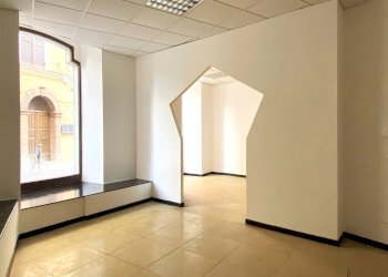 Foto 9 - Commercial Premises VIA ENRICO CIALDINI, Fabriano - photo 9