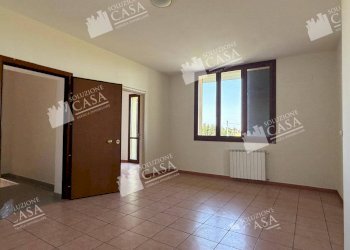 Foto 1 - Quadrilocale 114, Cento - foto 1