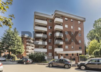Edificio all\'aperto - Two-room apartment VIA ANGELO MUSCO
 
39, Bollate - photo 2