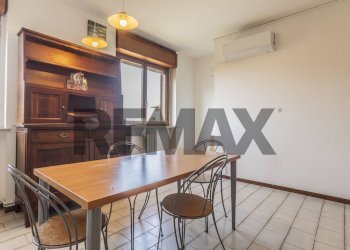 Sala da pranzo - Two-room apartment VIA ANGELO MUSCO
 
39, Bollate - photo 9