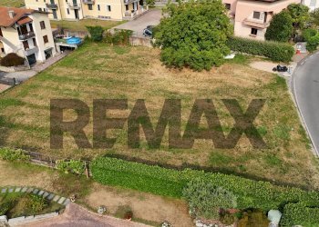 Giardino - Building land VIA MADONNA
snc, Cuasso al Monte - photo 5