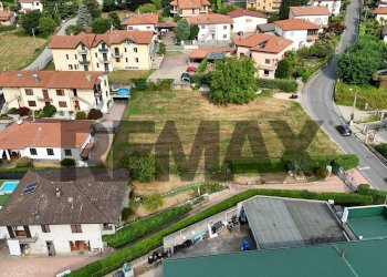 Casa all\'aperto - Building land VIA MADONNA
snc, Cuasso al Monte - photo 9