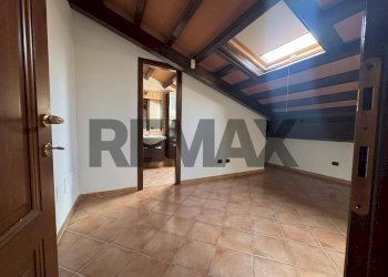 Stanza vuota - Semi-detached house via anterivo
44, Roma - photo 16