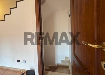 Scale - Semi-detached house via anterivo
44, Roma - photo 20