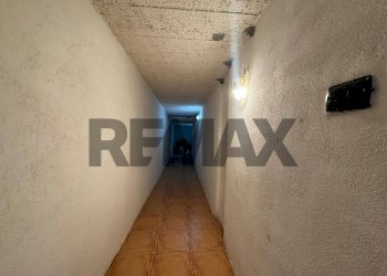 Hall / corridoio - Semi-detached house via anterivo
44, Roma - photo 23