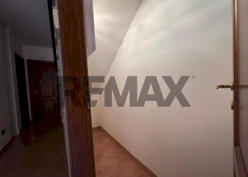 Hall / corridoio - Semi-detached house via anterivo
44, Roma - photo 27