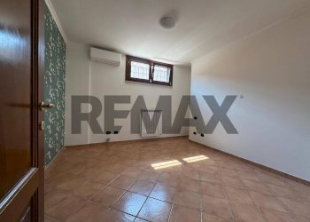 Stanza vuota - Semi-detached house via anterivo
44, Roma - photo 28