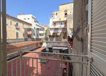 Balcone - Appartamento Vico Lungo San Raffaele
 
24, Napoli - foto 6