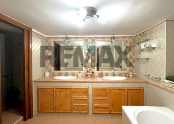 Bagno - Appartamento Vico Lungo San Raffaele
 
24, Napoli - foto 19