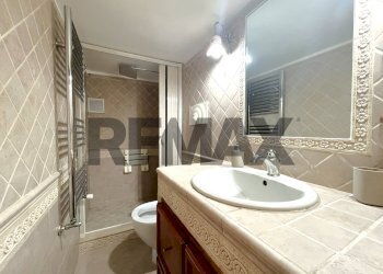 Bagno - Appartamento Vico Lungo San Raffaele
 
24, Napoli - foto 29
