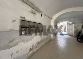 Ricezione / Lobby - Appartamento Vico Lungo San Raffaele
 
24, Napoli - foto 33