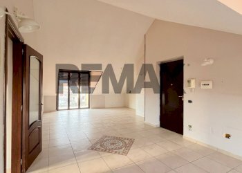 Stanza vuota - Trilocale Via oasi del Sacro Cuore
 
80, Giugliano in Campania - foto 6