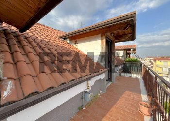 Balcone - Trilocale Via oasi del Sacro Cuore
 
80, Giugliano in Campania - foto 12
