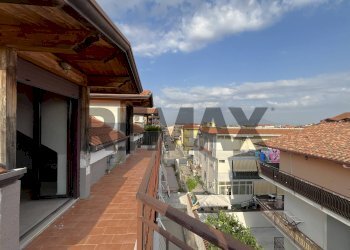 Balcone - Trilocale Via oasi del Sacro Cuore
 
80, Giugliano in Campania - foto 33
