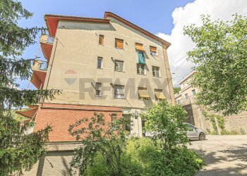 Edificio all\'aperto - Appartamento Via Val D'aveto
29, Genova - foto 3