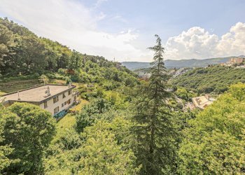 Vista delle montagne - Appartamento Via Val D'aveto
29, Genova - foto 15