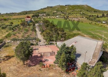 Vista delle montagne - Commercial Premises Contrada Terranova
8, Ramacca - photo 12