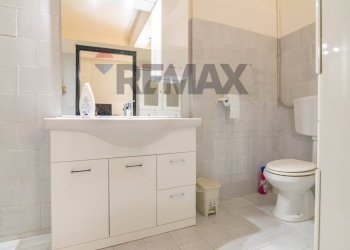 Bagno - Commercial Premises Contrada Terranova
8, Ramacca - photo 49