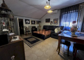 Camera 2 - Appartamento Via Umberto
 
41, Sant'Agata Li Battiati - foto 6